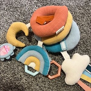 Itzy Ritzy Colorful Baby Sensory Toy for Car Seat